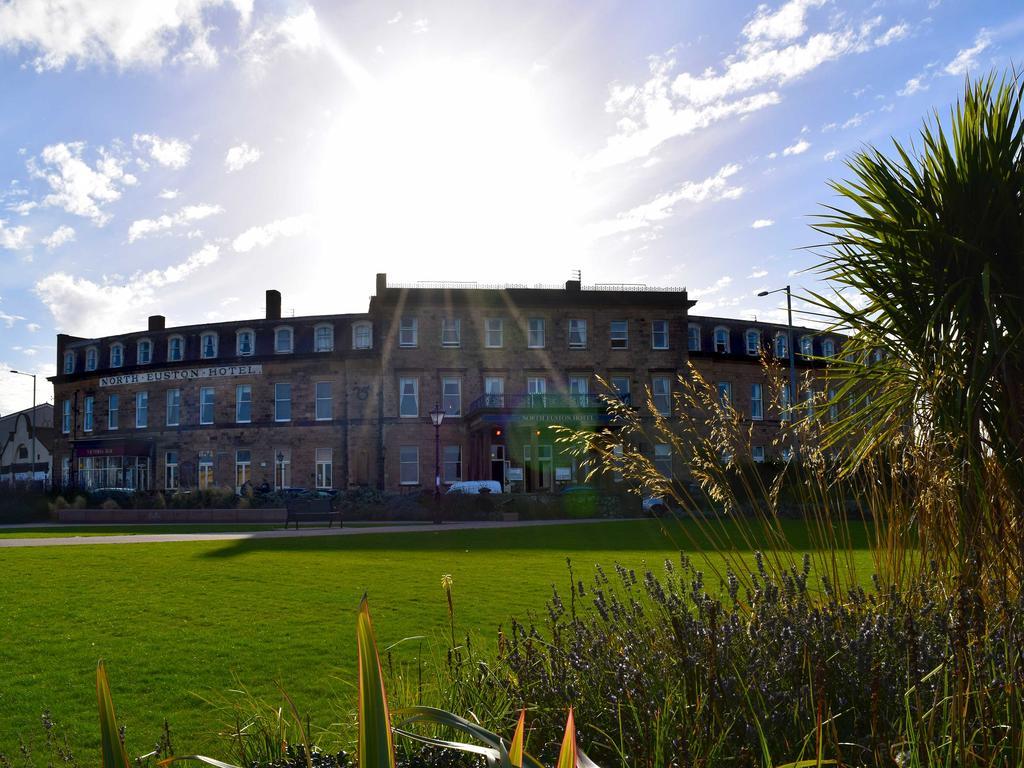 The North Euston Hotel Fleetwood Exterior photo